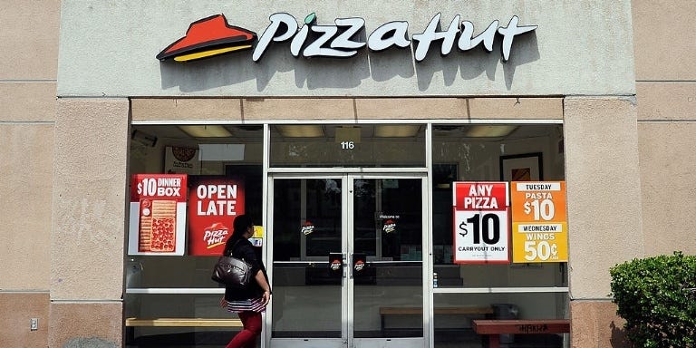 pizza hut signage