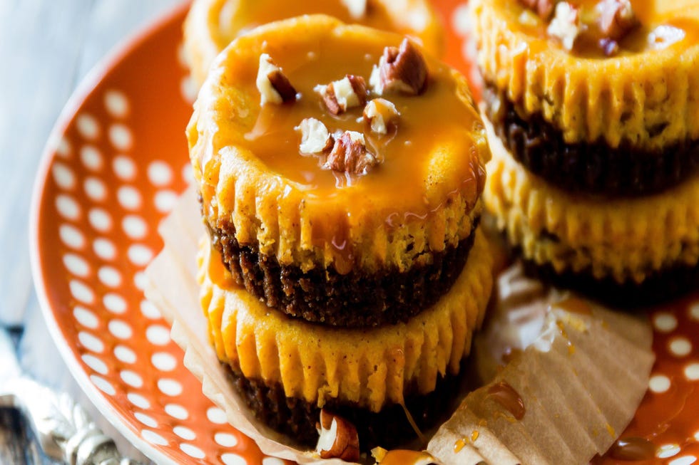 mini pumpkin cheesecakes