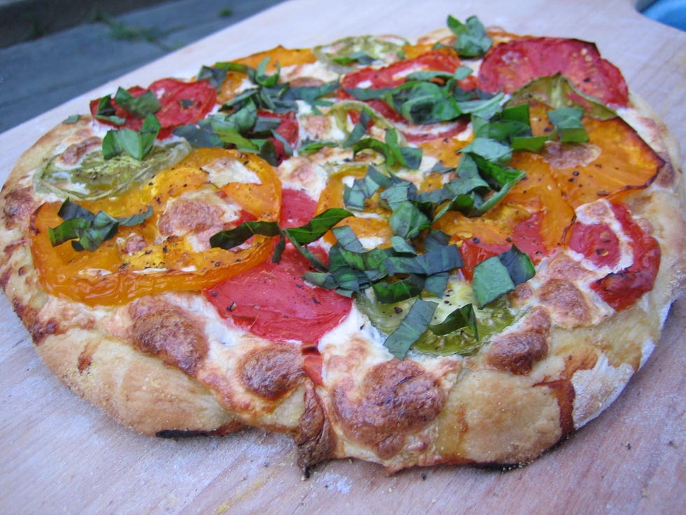 Food, Baked goods, Pizza, Dish, Ingredient, Recipe, Cuisine, Fast food, Snack, Finger food, 