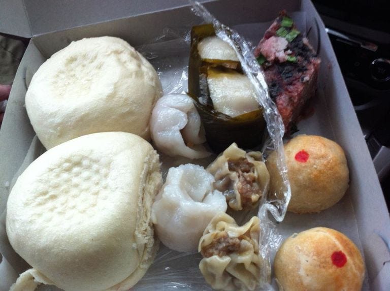 Food, Cuisine, Ingredient, Dish, Meal, Recipe, Finger food, Breakfast, Snack, Bread roll, 