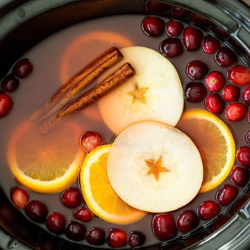 Slow Cooker Cranberry Apple Cider