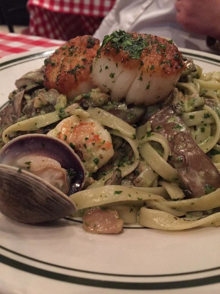 Food, Ingredient, Cuisine, Dishware, Dish, Recipe, Plate, Seafood, Side dish, Pasta, 