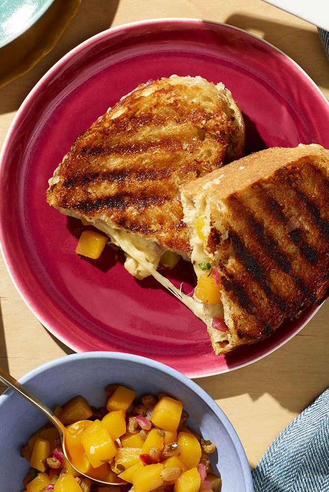 Receta que sándwich de queso fundido a la plancha (grilled cheese sandwich)