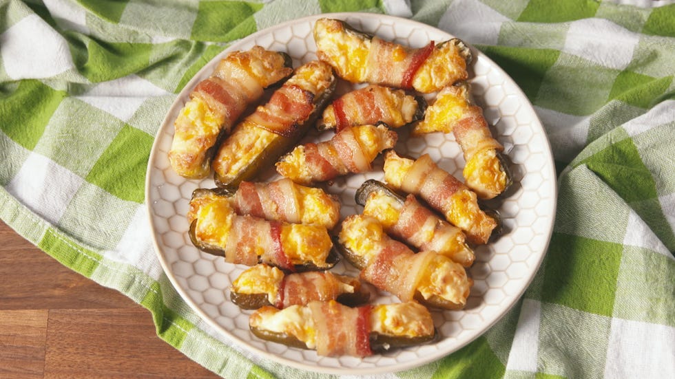 bacon-wrapped-pickles