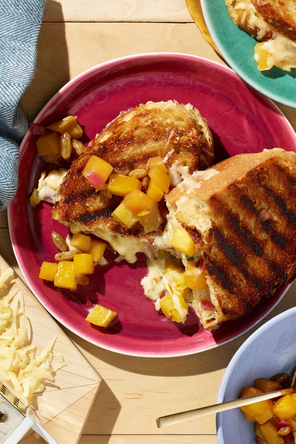 Food, Cuisine, Tableware, Meal, Dish, Plate, Breakfast, Ingredient, Dishware, Serveware, 