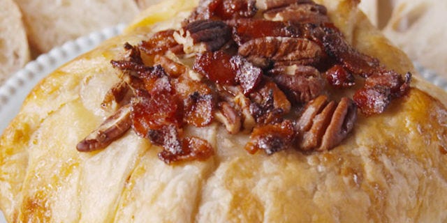Maple Bacon Baked Brie
