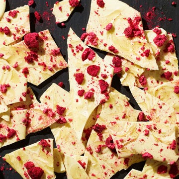 Matcha tea white chocolate bark