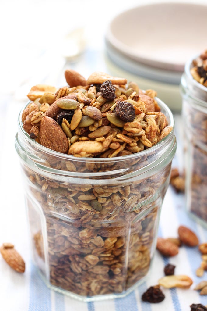 Food, Cuisine, Granola, Snack, Dish, Breakfast cereal, Breakfast, Ingredient, Meal, Mixed nuts, 
