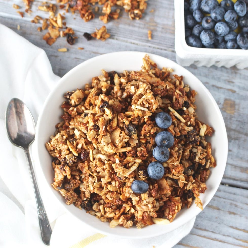 Dish, Food, Cuisine, Meal, Granola, Breakfast, Snack, Breakfast cereal, Ingredient, Vegetarian food, 