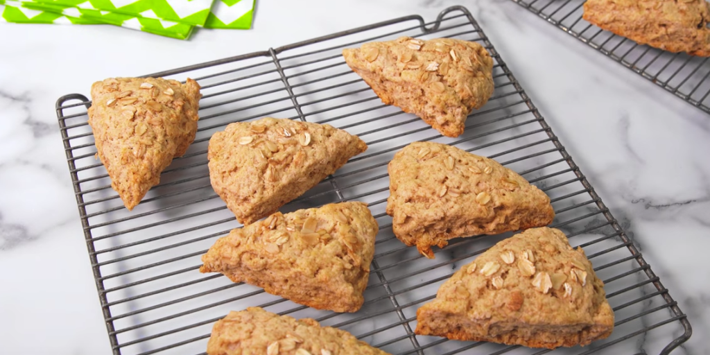 Cinnamon Oat Scones with Maple Glaze