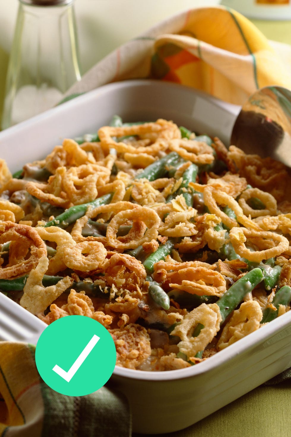 Food, Serveware, Cuisine, Ingredient, Dishware, Dish, Recipe, Tableware, Teal, Fried food, 
