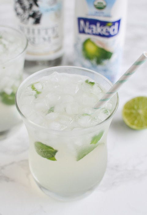 Drink, Limeade, Lime juice, Lemon-lime, Food, Lime, Rickey, Mojito, Lemonsoda, Gimlet, 