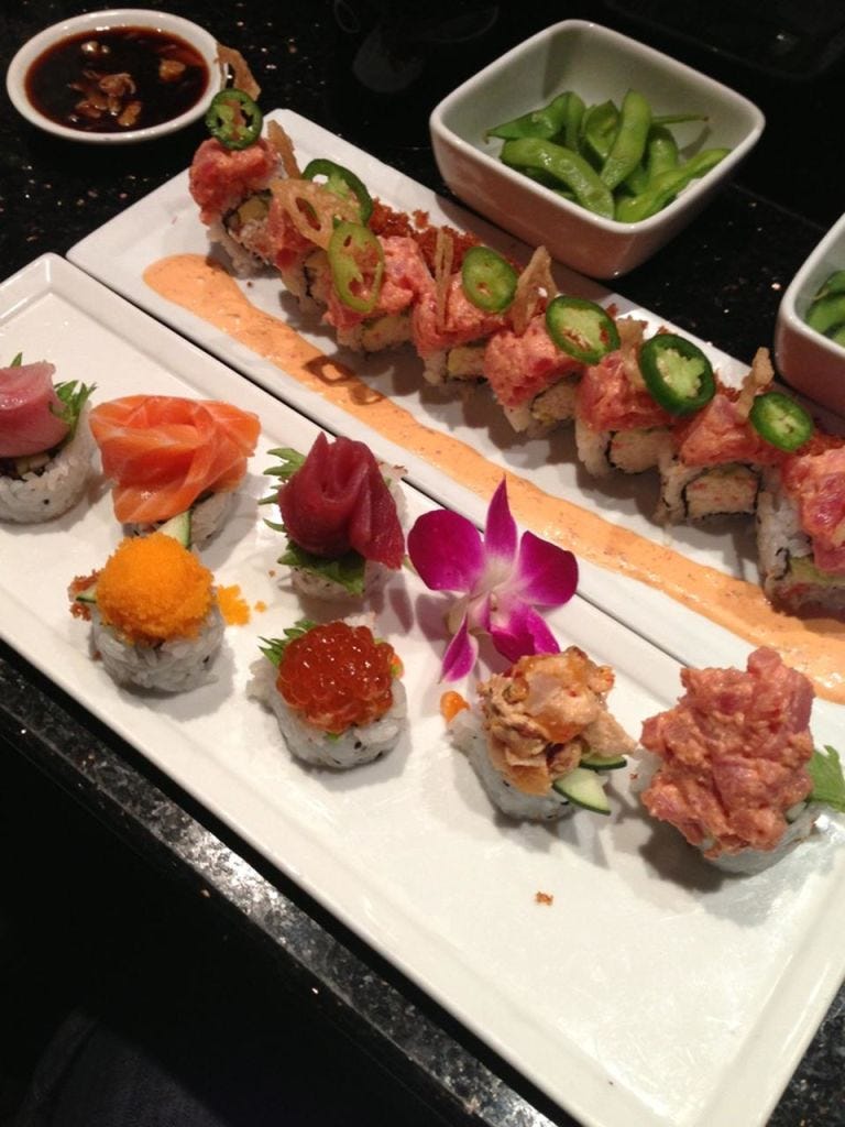 Food, Cuisine, Tableware, Dish, Dishware, Finger food, Ingredient, Canapé, Serveware, Meal, 