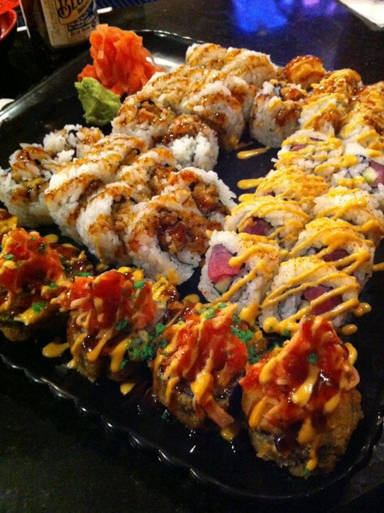 Food, Cuisine, Dish, Recipe, Finger food, Cooking, Fried food, Ingredient, Sushi, Side dish, 