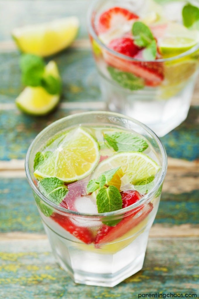Food, Lime, Drink, Ingredient, Dish, Cuisine, Cocktail garnish, Fruit salad, Fruit, Produce, 