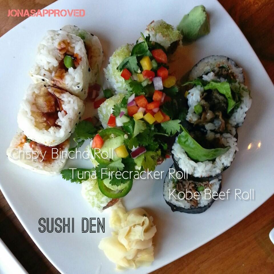 Food, Cuisine, Ingredient, Dish, Recipe, Finger food, Dishware, Meal, Plate, Garnish, 