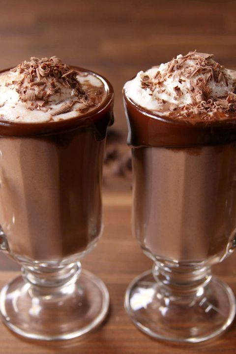 Hot Chocolate Float Vertical