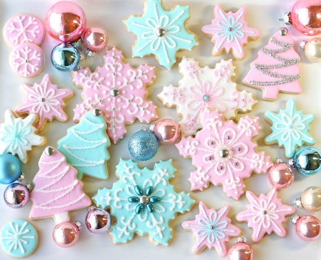Pink, Teal, Pattern, Turquoise, Aqua, Dessert, Peach, Sweetness, Cake decorating supply, Creative arts, 