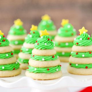 21 Snowman Themed Desserts - Cute Sweets with Snowmen —Delish.com