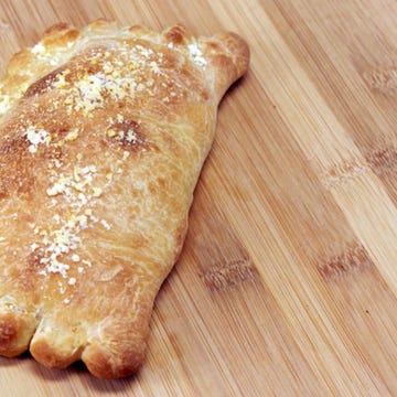 Wood, Food, Ingredient, Cuisine, Bread, Baked goods, Hardwood, Dish, Snack, Pastisset, 