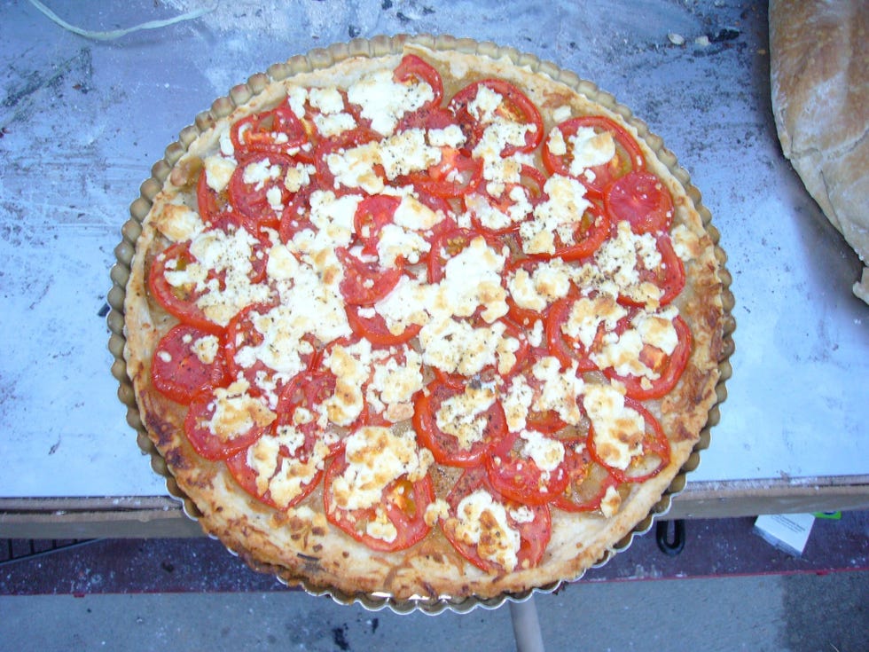 Food, Ingredient, Cuisine, Pizza, Dish, Baked goods, Recipe, Pizza cheese, Cooking, Fast food, 