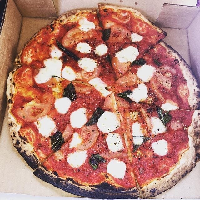 Food, Ingredient, Cuisine, Baked goods, Pizza, Dish, Recipe, Junk food, Plate, Pizza cheese, 