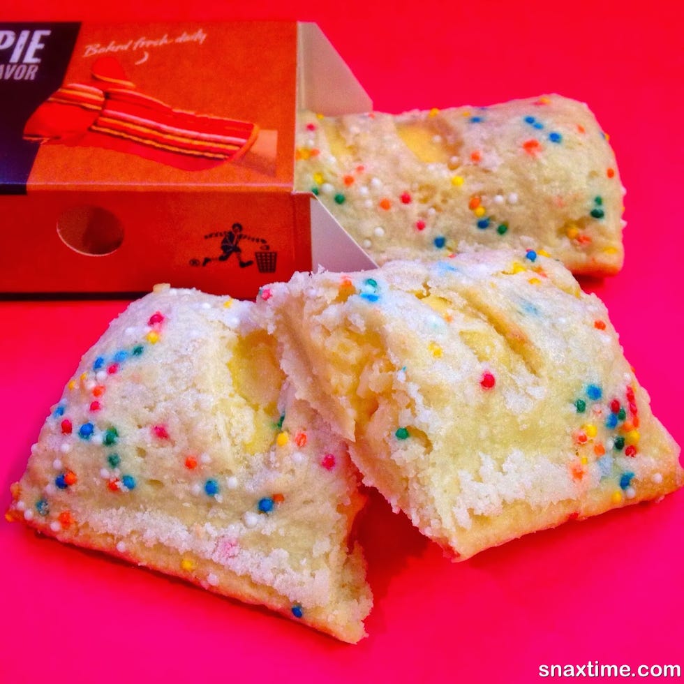 Food, Sprinkles, Cuisine, Dish, Baked goods, Ingredient, Confectionery, Dessert, Finger food, Snack, 
