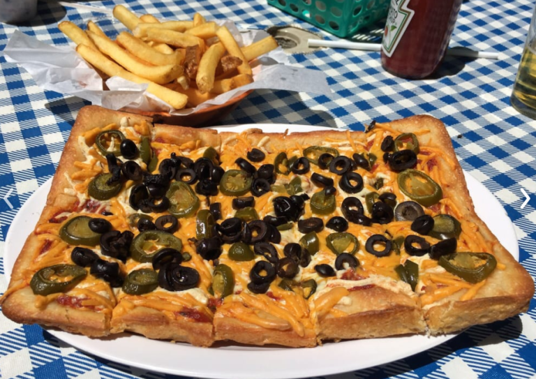 Food, Cuisine, Ingredient, Dish, Tableware, Baked goods, French fries, Drinkware, Finger food, Recipe, 