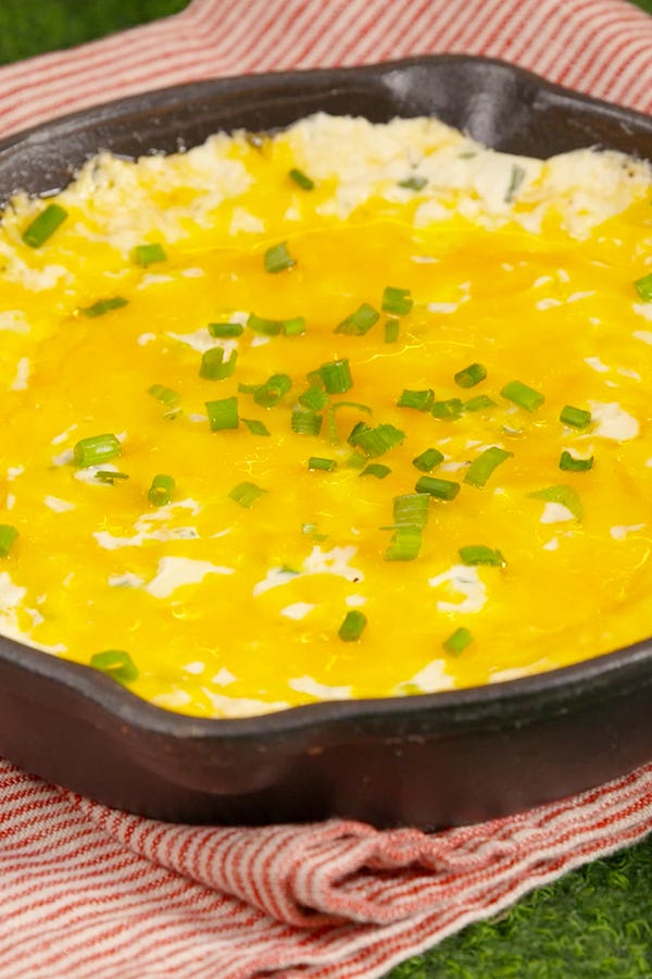 Food, Cuisine, Dish, Ingredient, Recipe, Garnish, Comfort food, Delicacy, Side dish, Bowl, 