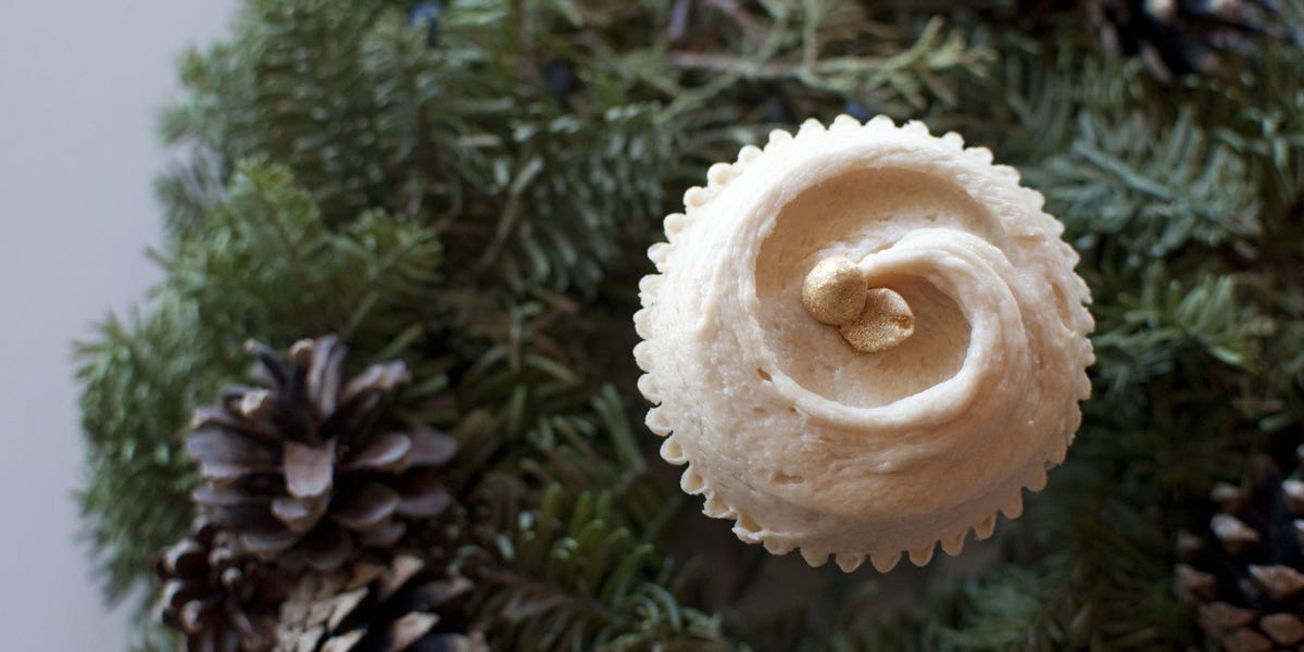 BIRD Bakery Chocolate Peanut Butter Cupcakes