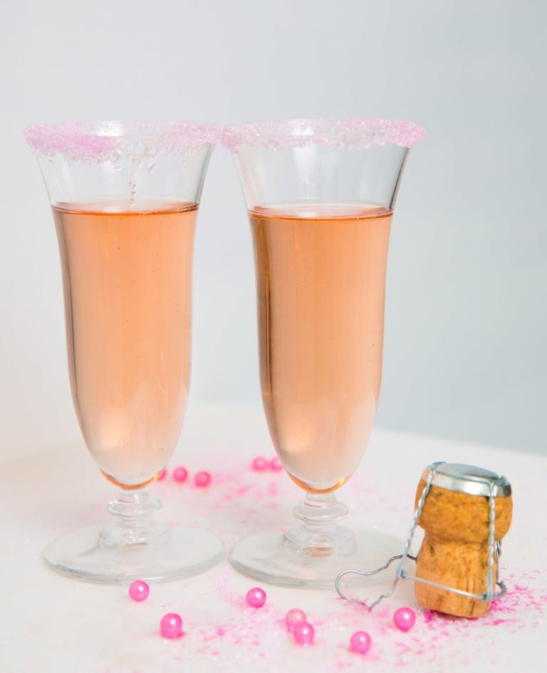 Liquid, Drinkware, Glass, Fluid, Barware, Drink, Alcoholic beverage, Tableware, Stemware, Serveware, 