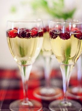 Glass, Stemware, Drinkware, Fluid, Tableware, Barware, Wine glass, Drink, Liquid, Champagne stemware, 