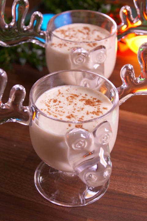 19 Holiday Eggnog Cocktail Recipes - Easy Spiked Eggnog Recipes