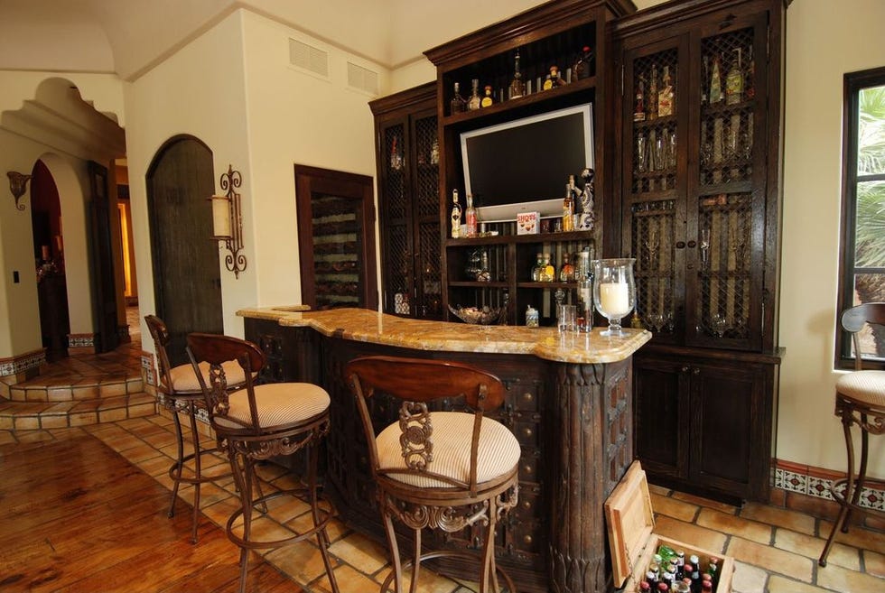 Wood, Room, Interior design, Floor, Hardwood, Furniture, Flooring, Table, Wood stain, Interior design, 