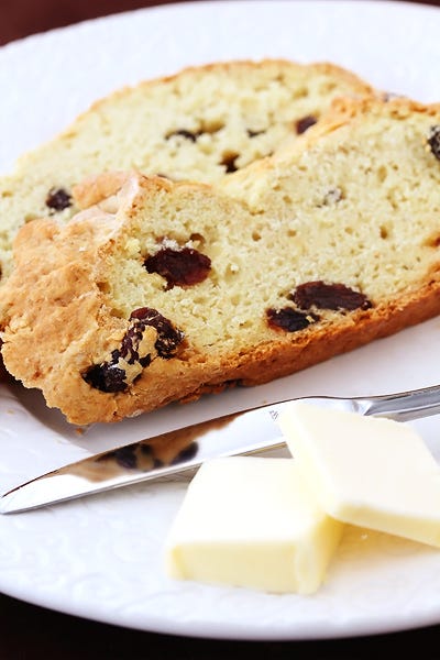 Food, Cuisine, Dish, Soda bread, Ingredient, Baked goods, Dessert, Raisin, Bread, Gluten, 