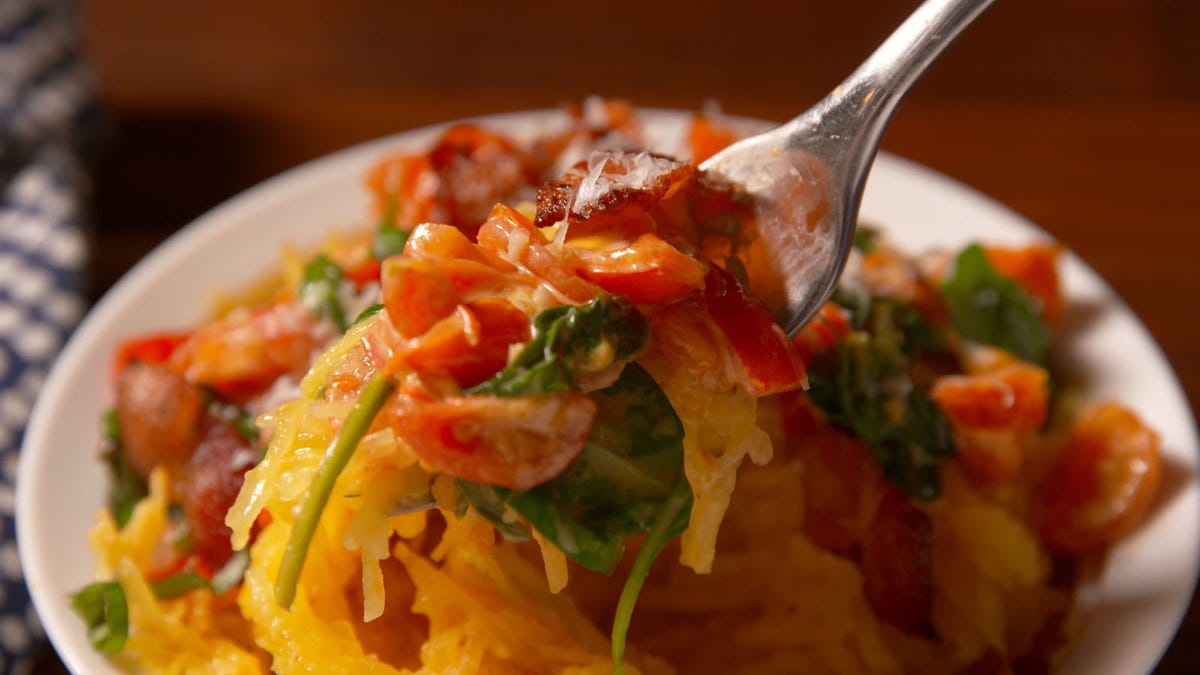 Video player poster image preview for This Tuscan Spaghetti Squash is so Good, You Won't Even Miss Pasta!