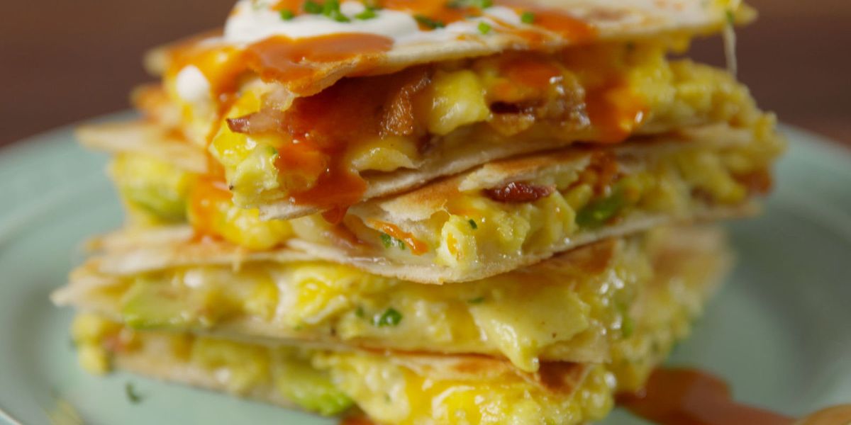 Best Loaded Breakfast Quesadillas - How to Make Loaded Breakfast Quesadillas