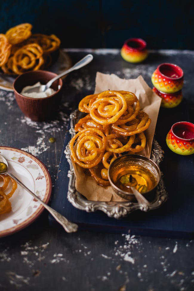 Food, Cuisine, Serveware, Dish, Ingredient, Tableware, Dishware, Recipe, Meal, Finger food, 