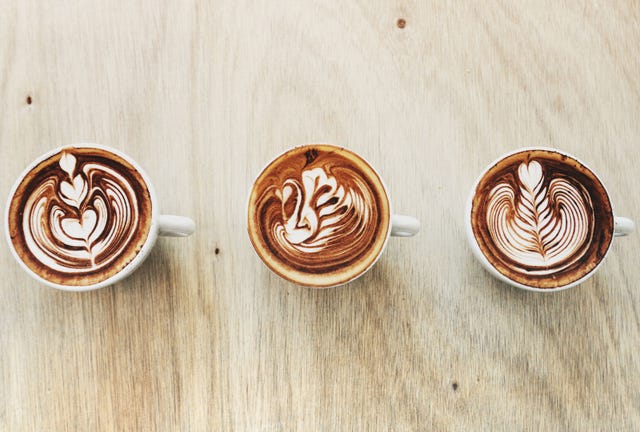 Wood, Brown, Serveware, Food, Single-origin coffee, Drinkware, Tableware, Cup, Flat white, Coffee milk, 