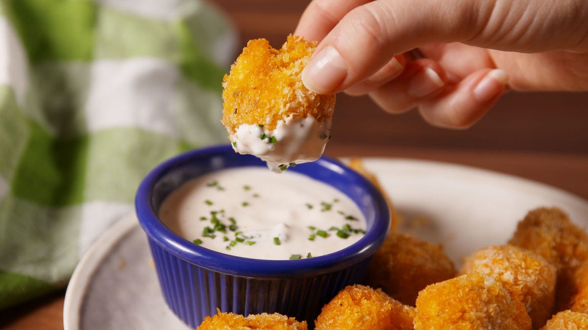 preview for You Won't Believe These Buffalo Chicken Bites Aren't Fried