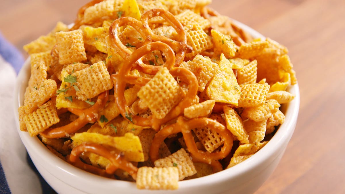 preview for Everyone Will Fight Over This Cool Ranch Party Mix!