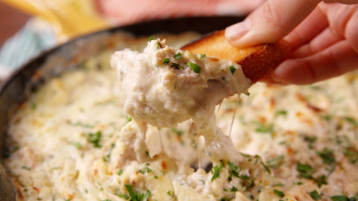 Video player poster image preview for Chicken Alfredo Dip is the Surprising App Your Friends Will Die Over!