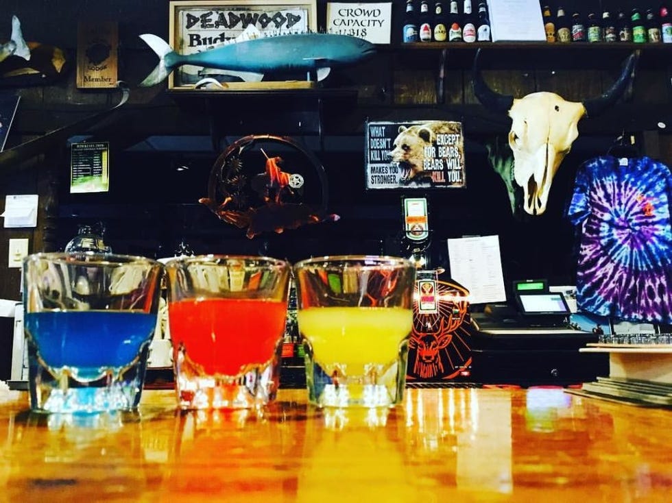 Bar, Table, Room, Drink, Distilled beverage, Barware, Furniture, Pub, Chair, 
