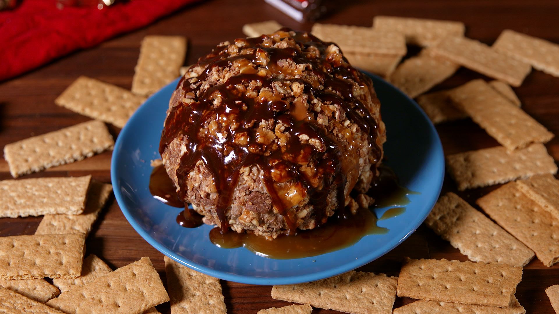 Snickers Cheeseball image