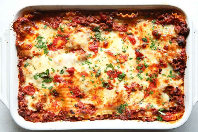 Easy Classic Lasagna Recipe - How To Make Traditional Lasagna—Delish.com