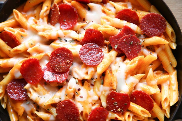 Pizza Mac & Cheese Horizontal