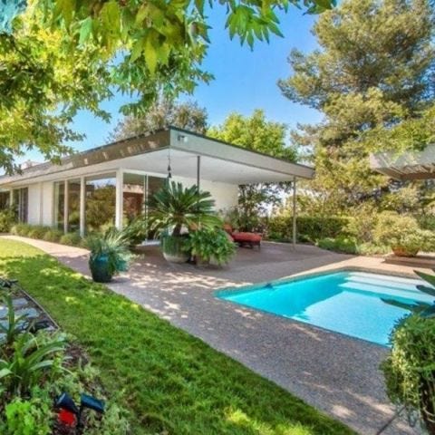 Plant, Swimming pool, Property, Real estate, Landscape, Garden, Backyard, House, Lawn, Yard, 