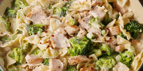 Chicken & Broccoli Pasta Horizontal