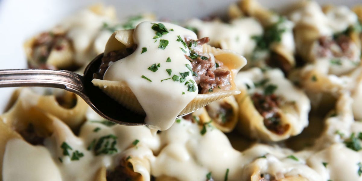 Cheesy Stuffed Shells