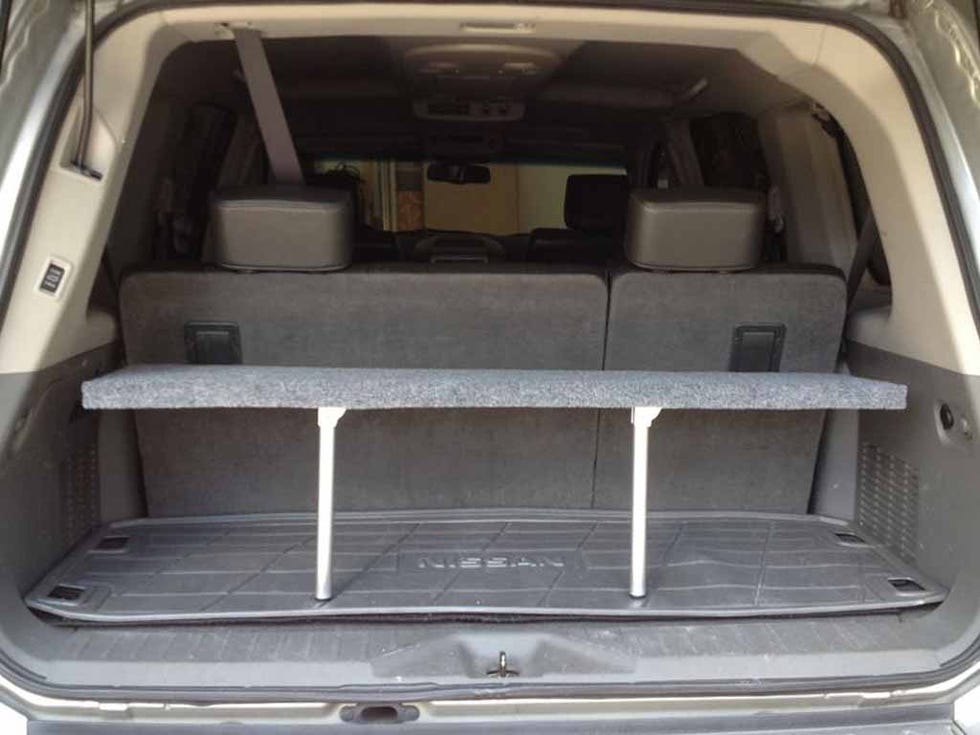Trunk, Vehicle door, Car seat, Automotive window part, Family car, Minivan, 